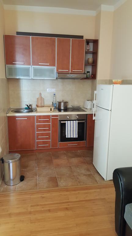 Roman Gardens Studio Apartment Risan Exteriér fotografie