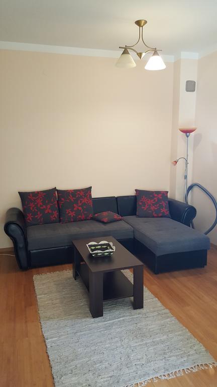 Roman Gardens Studio Apartment Risan Exteriér fotografie