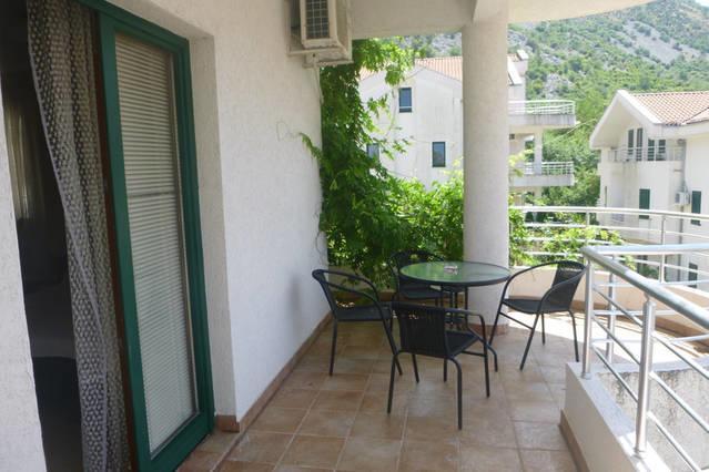 Roman Gardens Studio Apartment Risan Exteriér fotografie